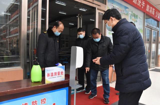 市教育局對南陽一中、南陽五中高三開學準備工作開展檢查驗收