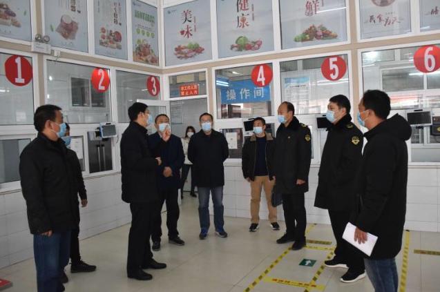 市教育局對南陽一中、南陽五中高三開學準備工作開展檢查驗收